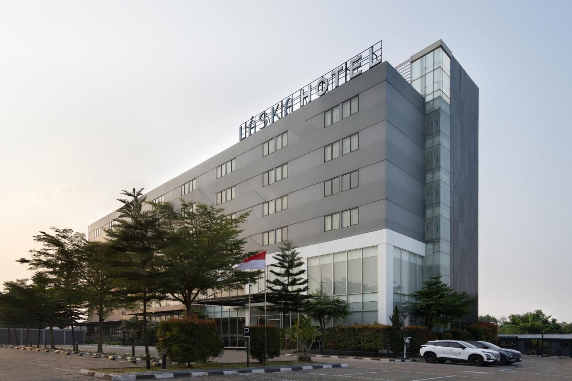 Laska Hotel Subang Exterior photo